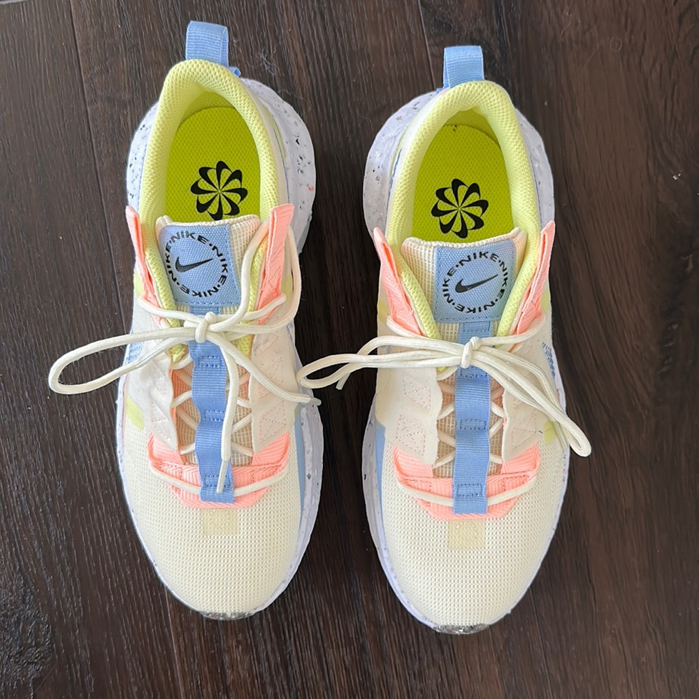 NIKE CRATER IMPACT - brand new